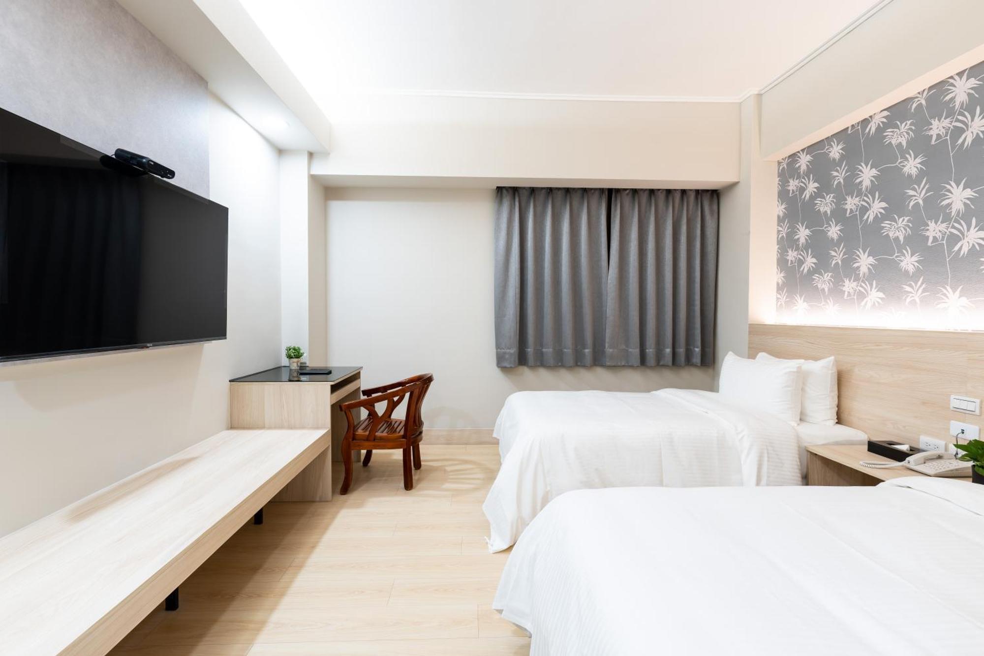 Etung Hotel Tchaj-čung Exteriér fotografie